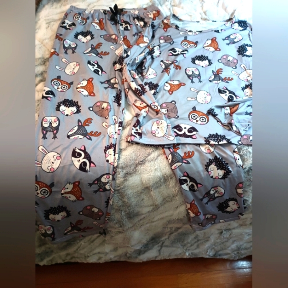 SHEIN New Animal Pajama Set PJ's